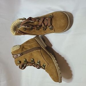 Okie Dokie little girl boots size 9